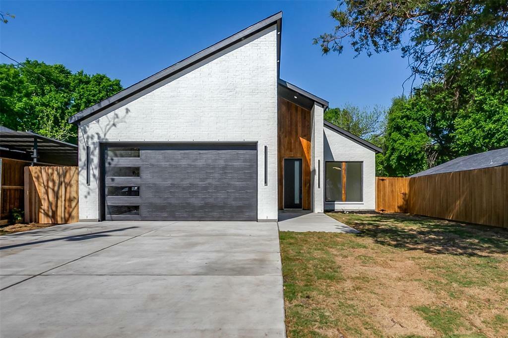 Property Photo: 2229 Varsity Drive TX 75051