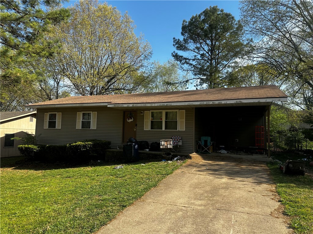 Property Photo: 3608 W Hill Avenue AR 72601
