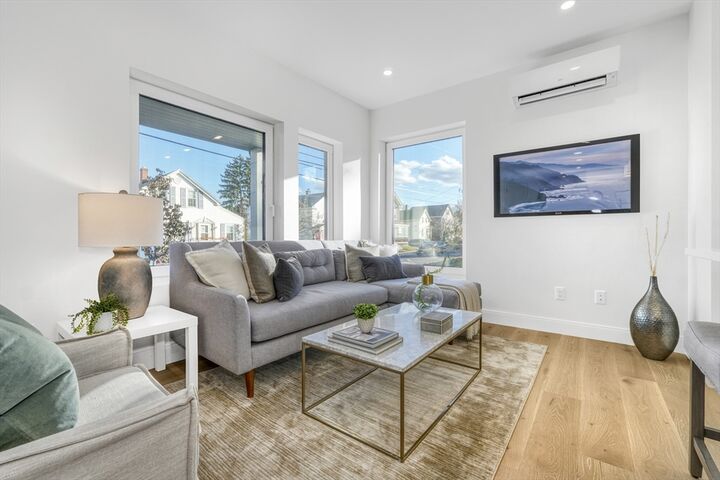 Property Photo: 148 Myrtle 1 MA 02176