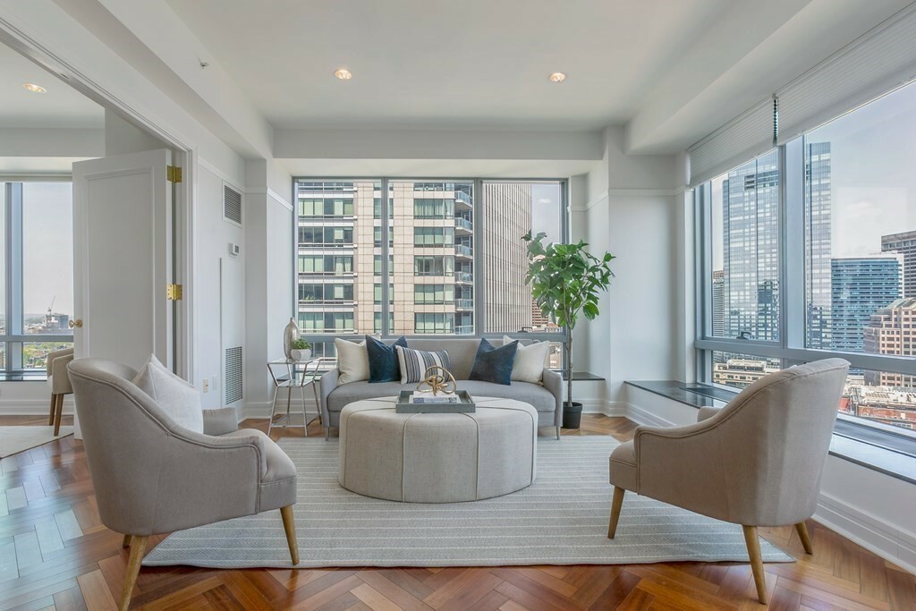 Property Photo:  2 Avery St 27G  MA 02111 