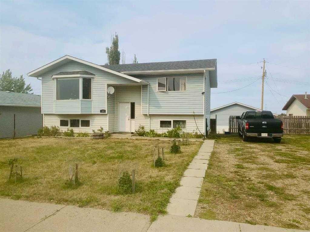 Property Photo: 403 1 Avenue S AB T0K 0N0