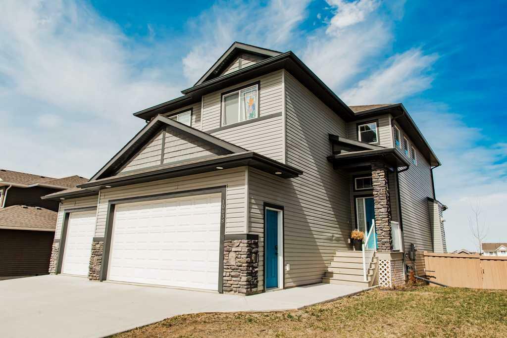 Property Photo: 10638 152B Avenue AB T8X 0J6