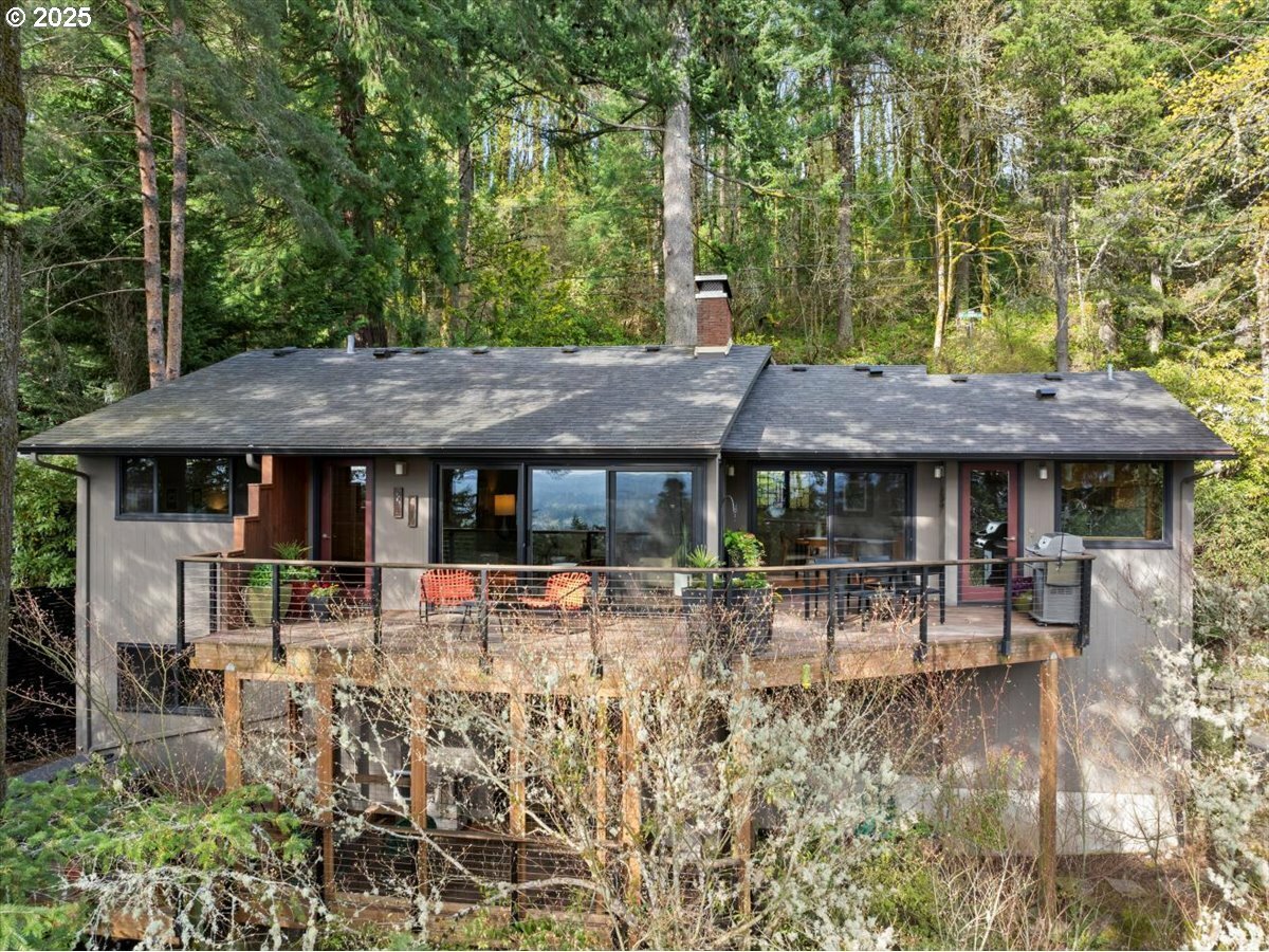 3336 SW Fairmount Ln  Portland OR 97239 photo