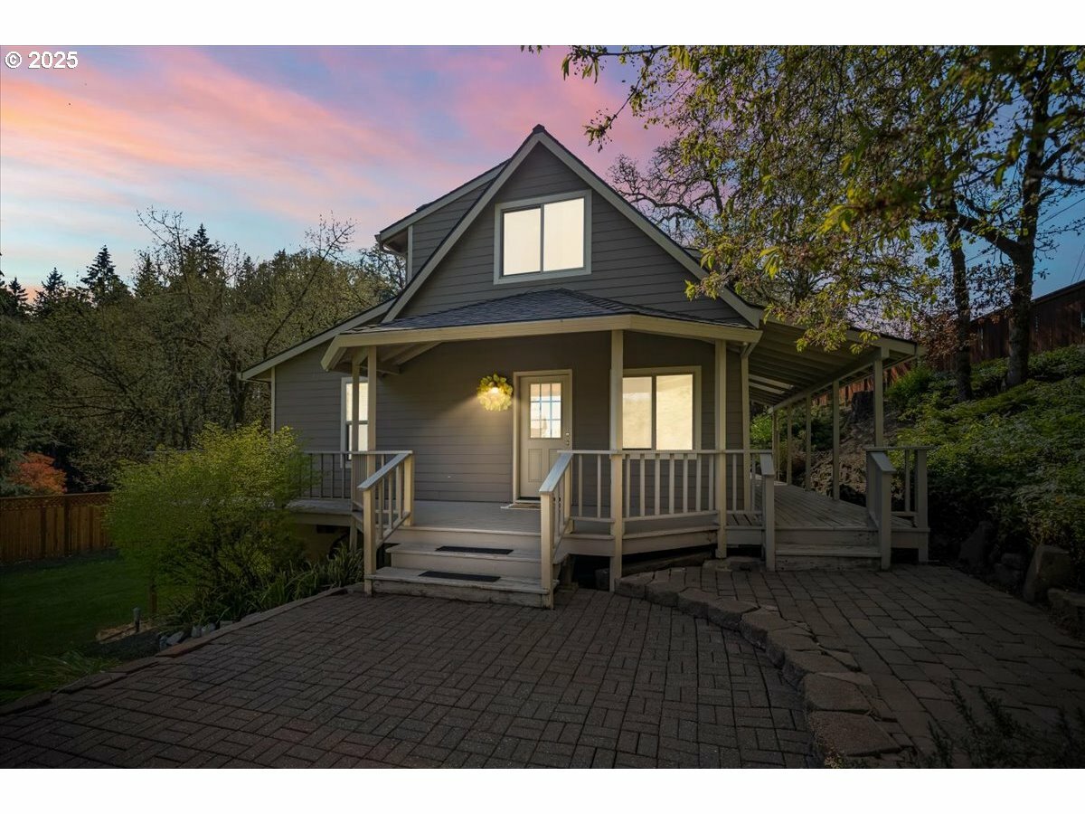 Property Photo: 7629 SW Speaks Dr OR 97119