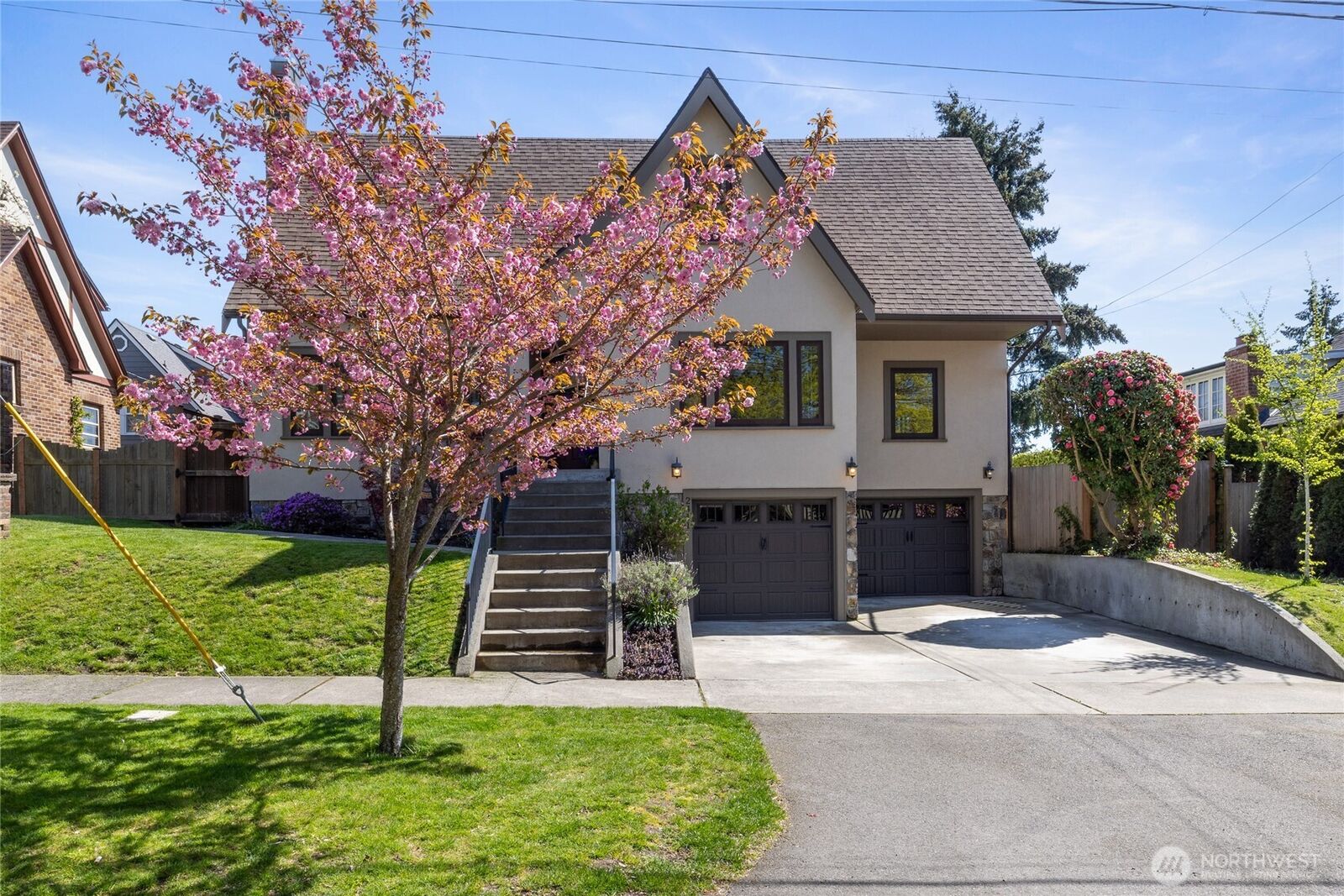 Property Photo:  2411 N Washington Street  WA 98406 