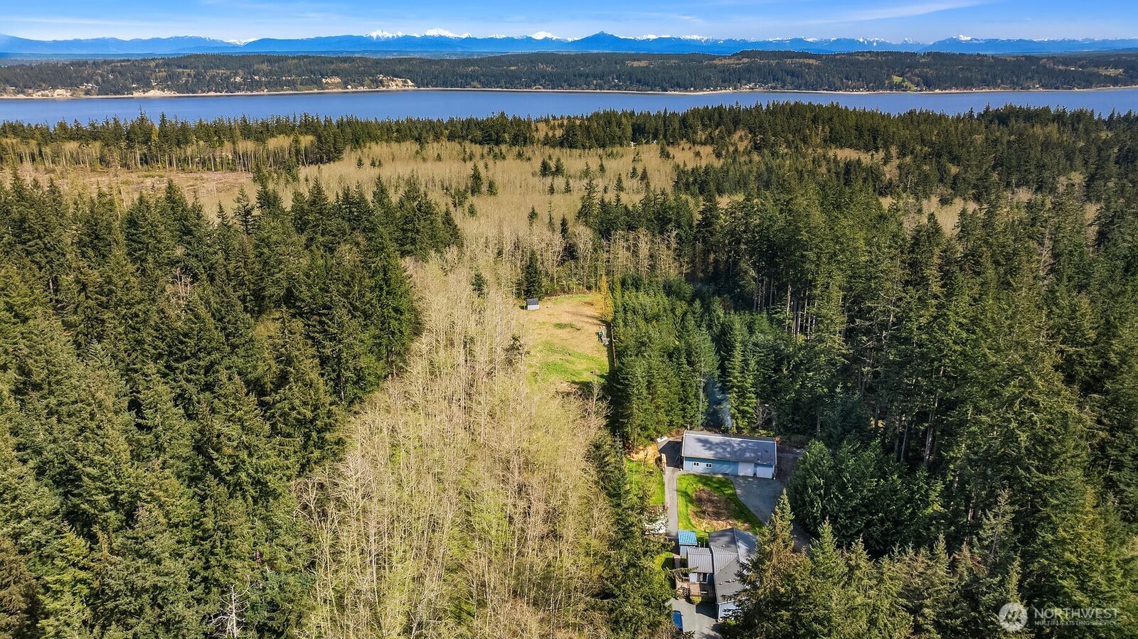 Property Photo: 22872 State Route 525 WA 98253