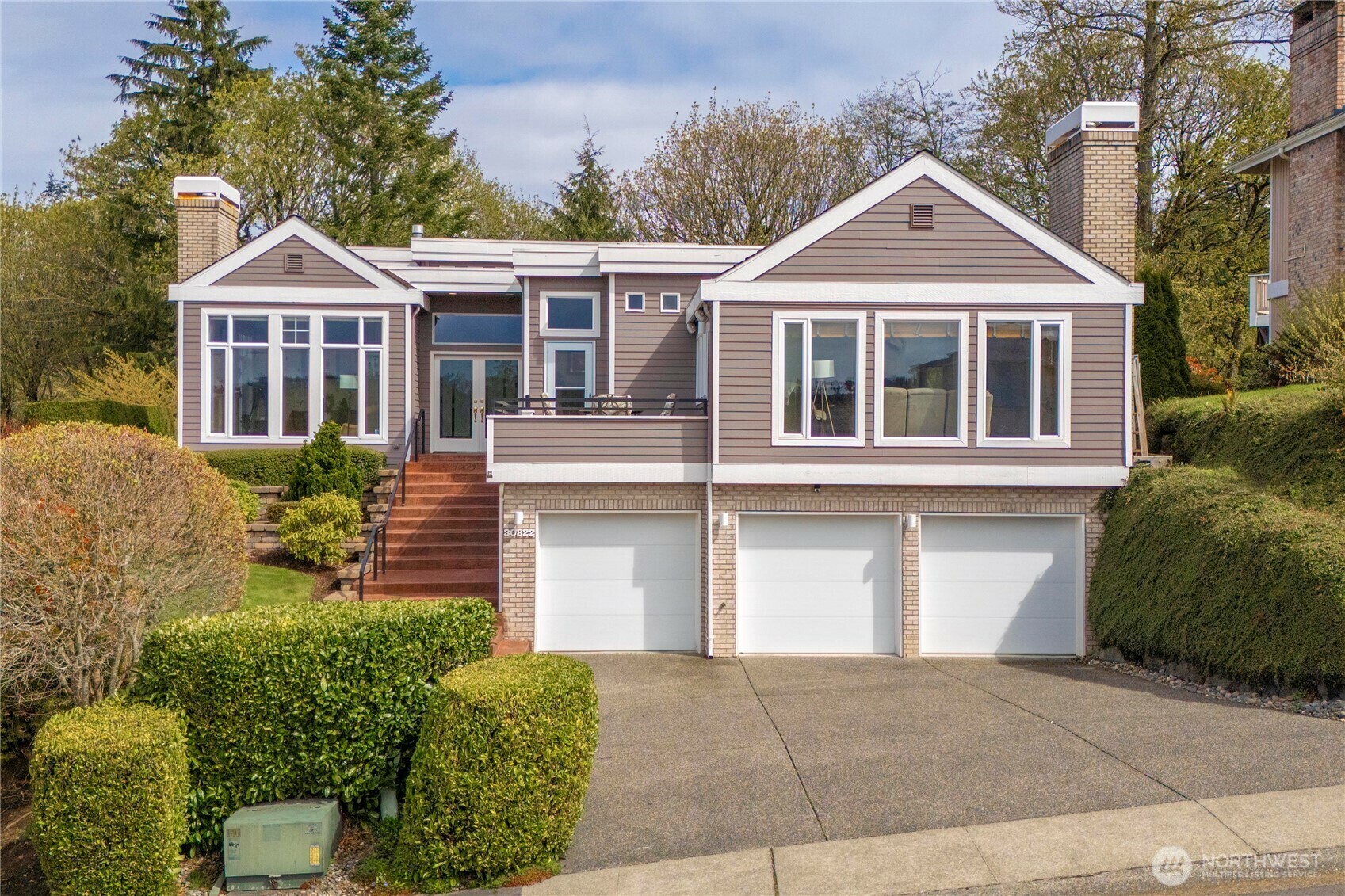 Property Photo: 30822 36th Court SW WA 98023