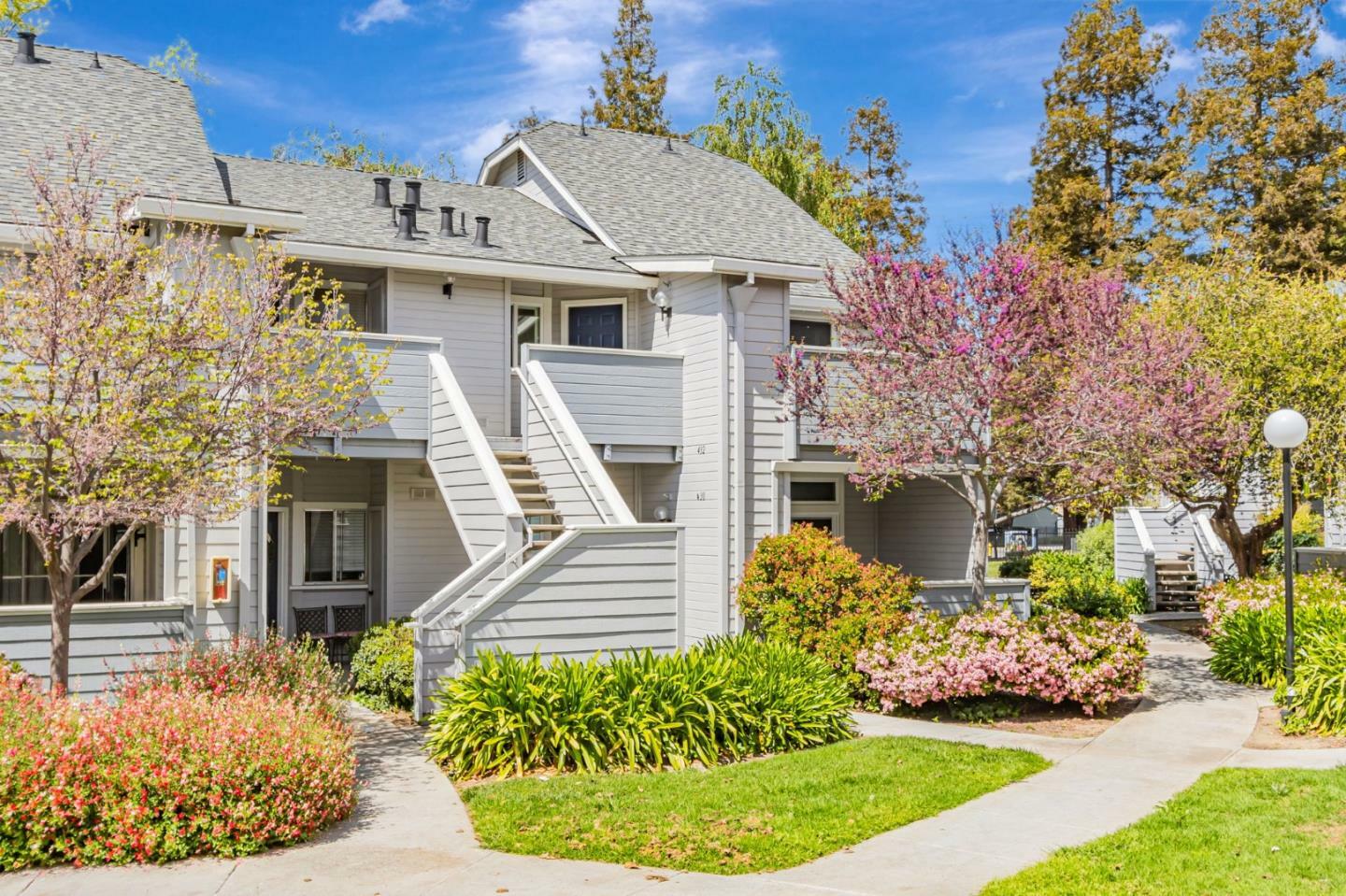Property Photo: 432 Shadowgraph Drive CA 95110