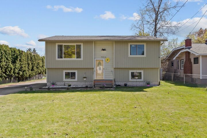 7014 E Carlisle Ave  Spokane Valley WA 99212 photo