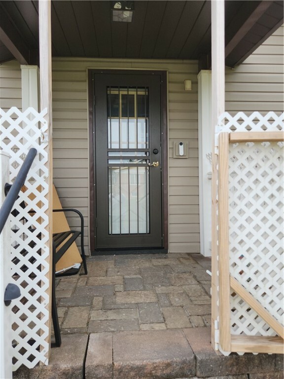Property Photo: 275 Hillcrest Drive PA 15419