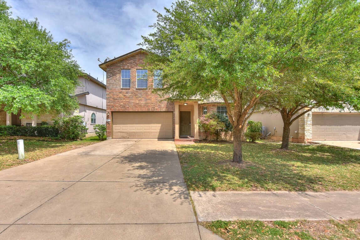 Property Photo: 2625 Summerwalk Place TX 78665