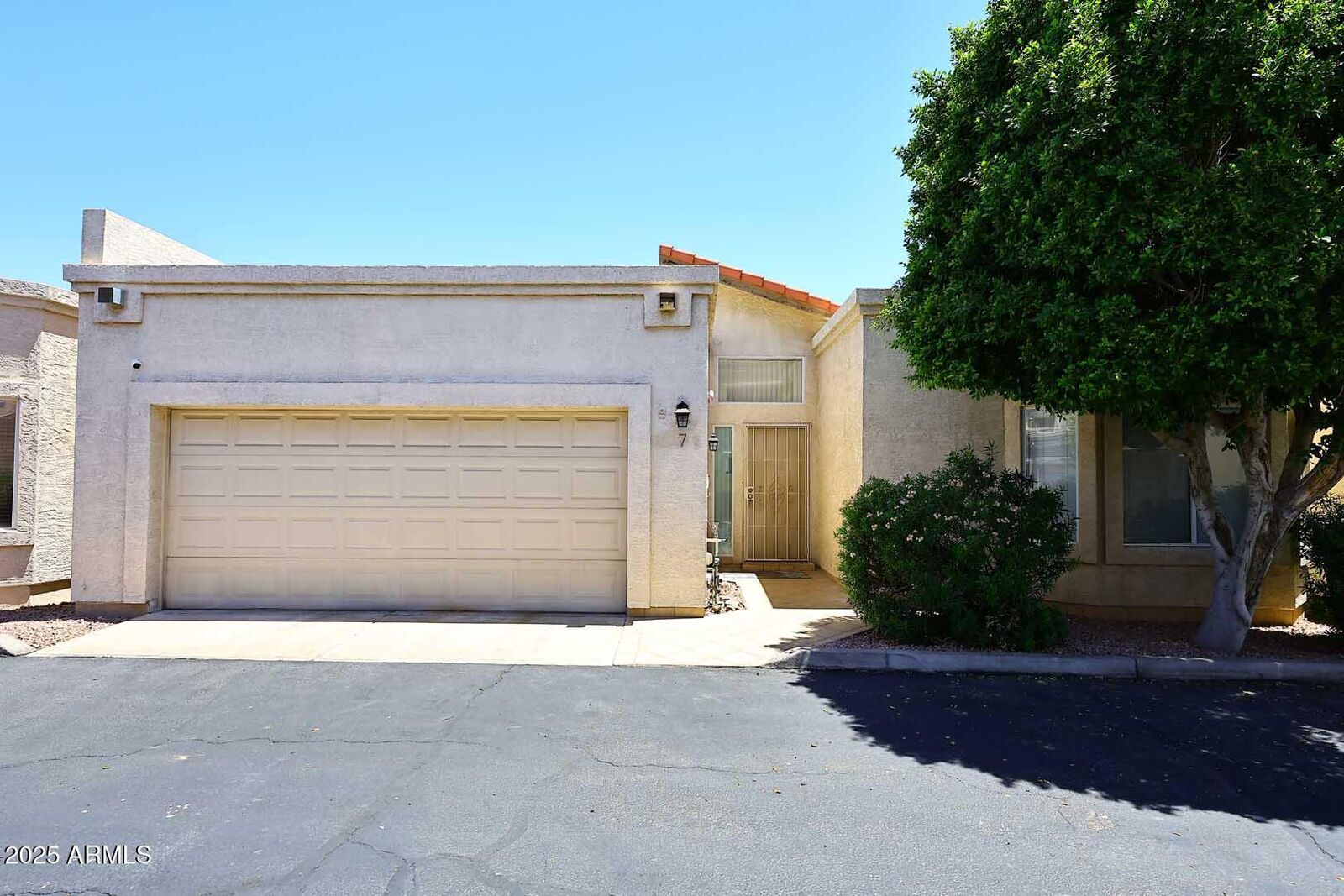 Property Photo: 2647 N Miller Road 7 AZ 85257