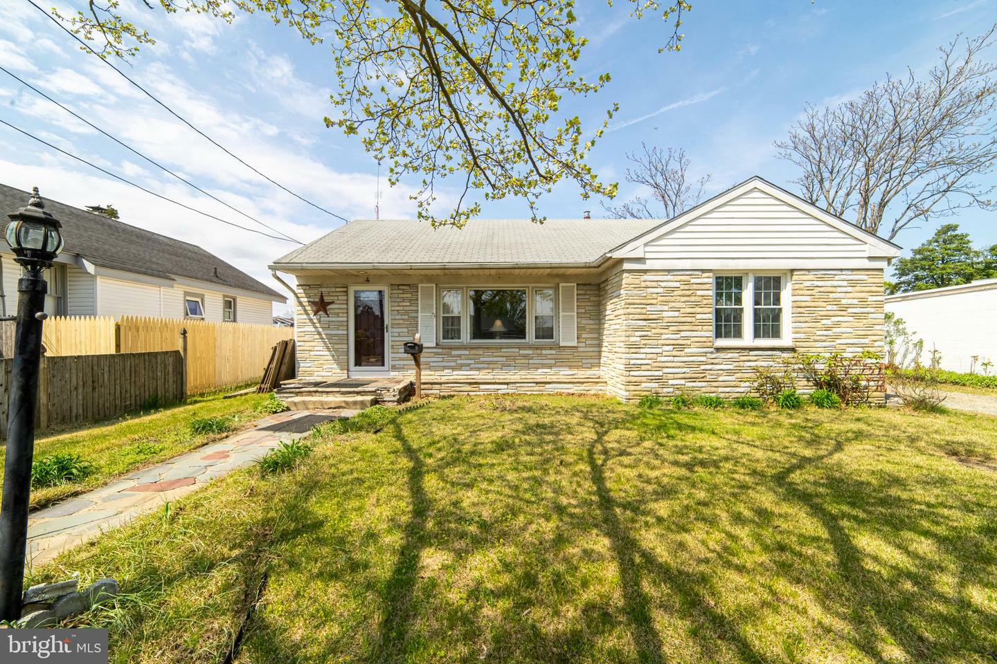 Property Photo: 4 8th Street N NJ 08332
