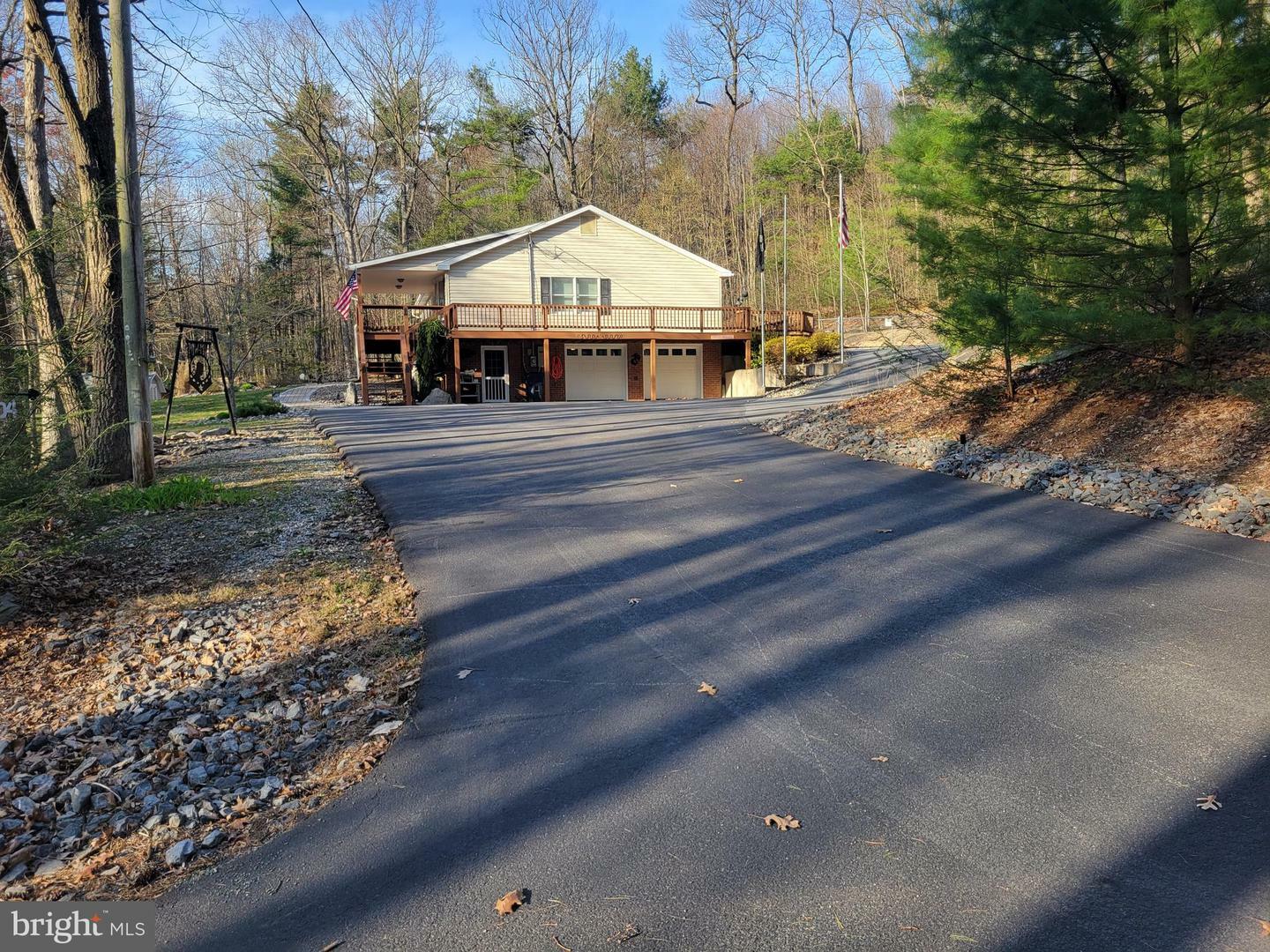 3304 New Baltimore Road  South Mountain PA 17261 photo