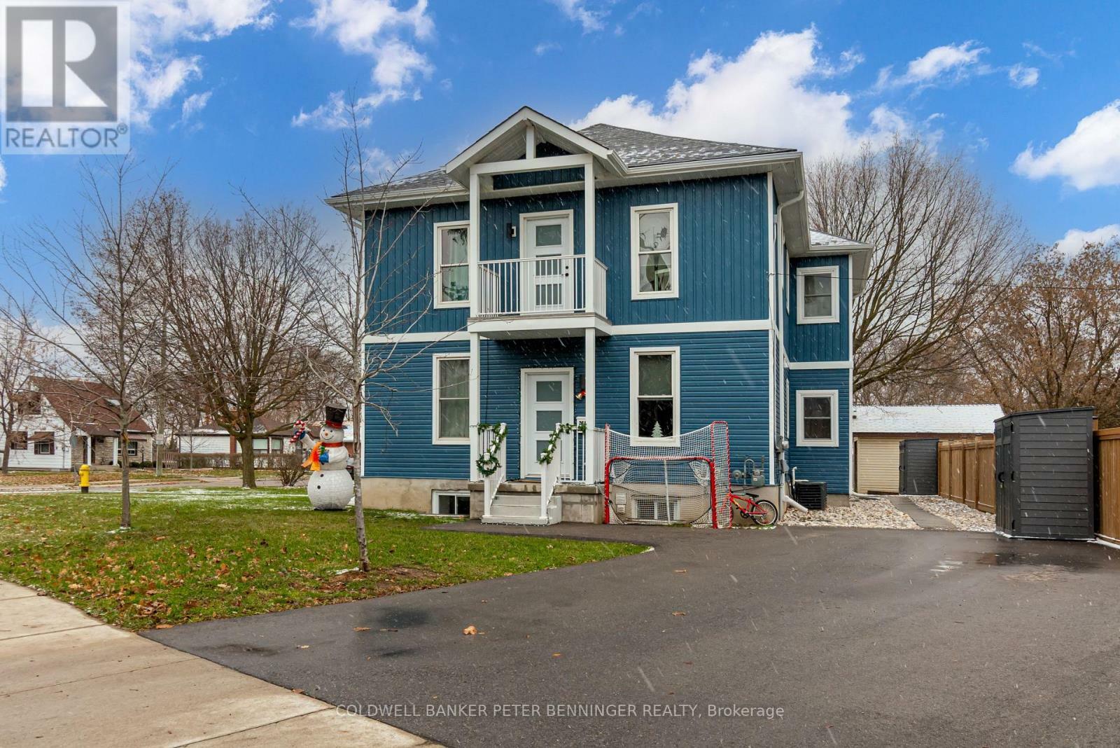 Photo de la propriété: 264 Millvue Street 3 ON N3C 1T3