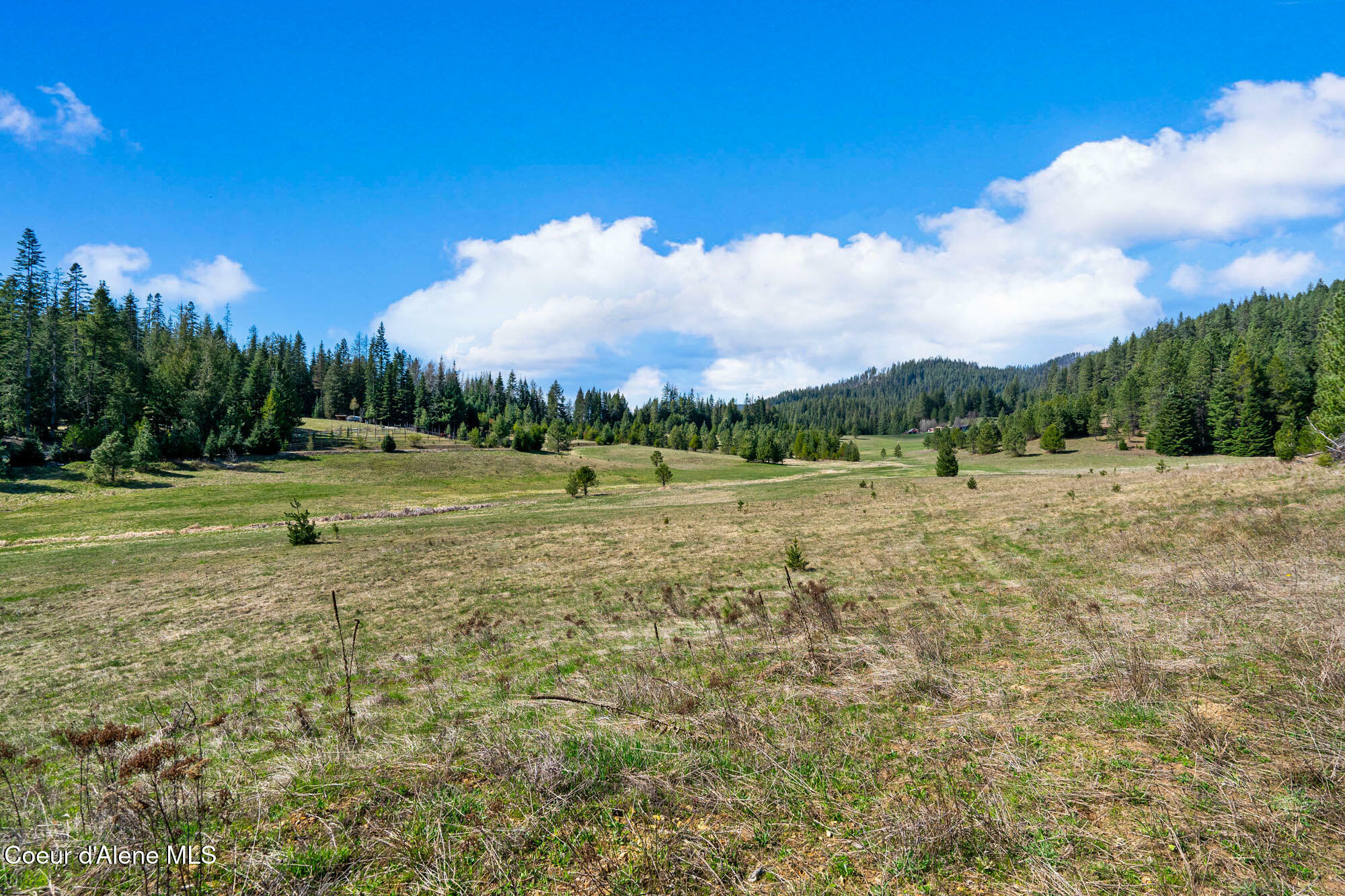 Property Photo:  Nna E Canyon Rd  ID 83810 
