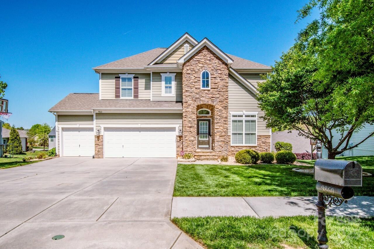 Property Photo: 9860 Darby Creek Avenue NW NC 28027