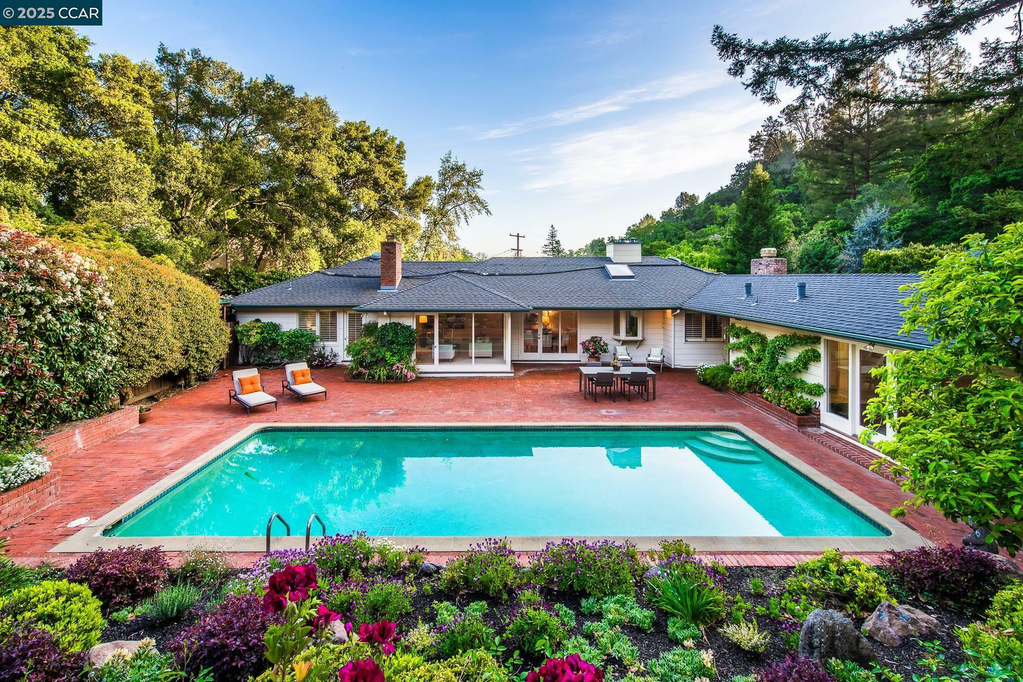 Property Photo: 1226 Monticello Rd CA 94549