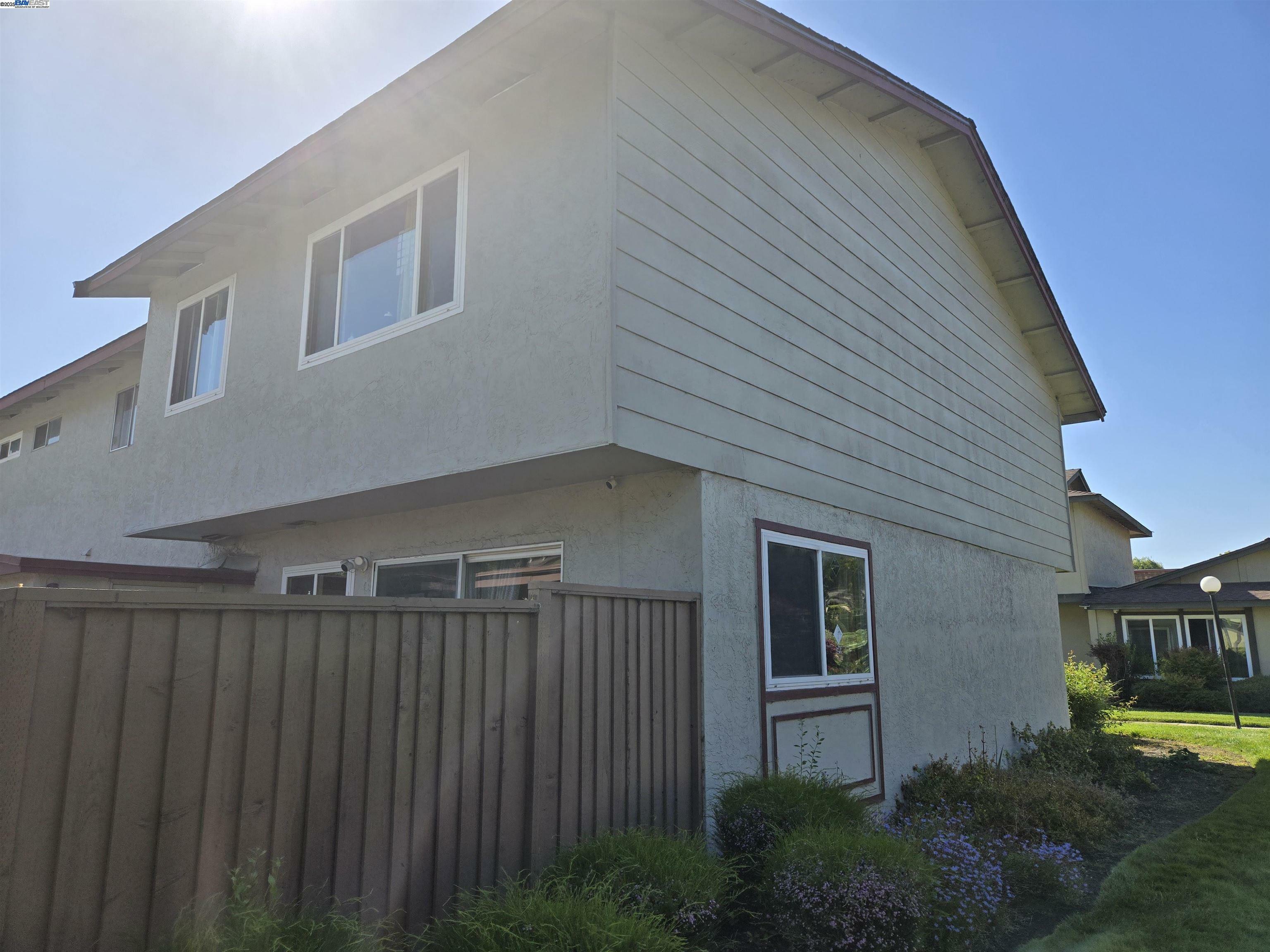 Property Photo: 34179 Bowling Green Cmn CA 94555