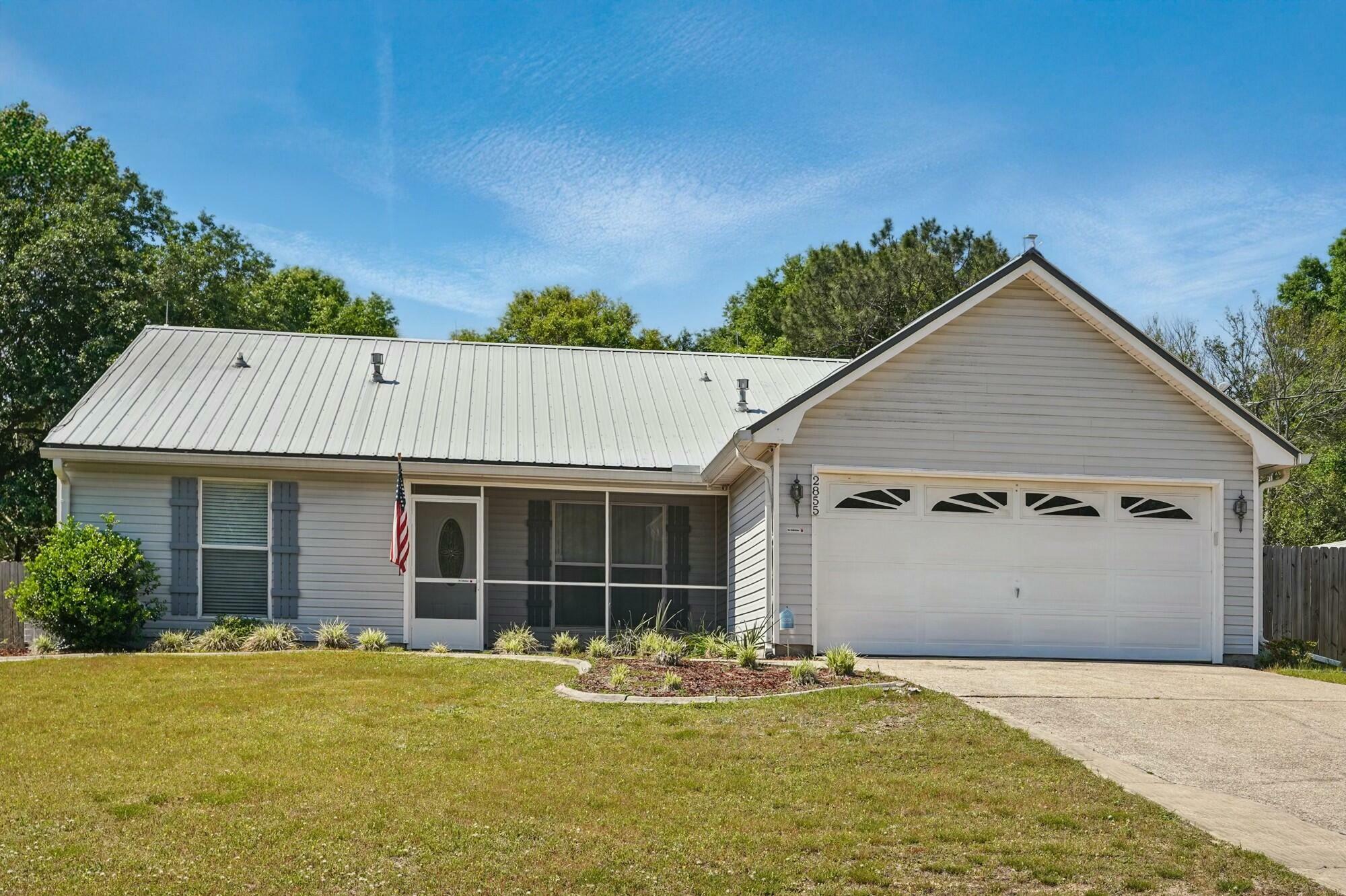 Property Photo: 2855 Penney Lane FL 32539