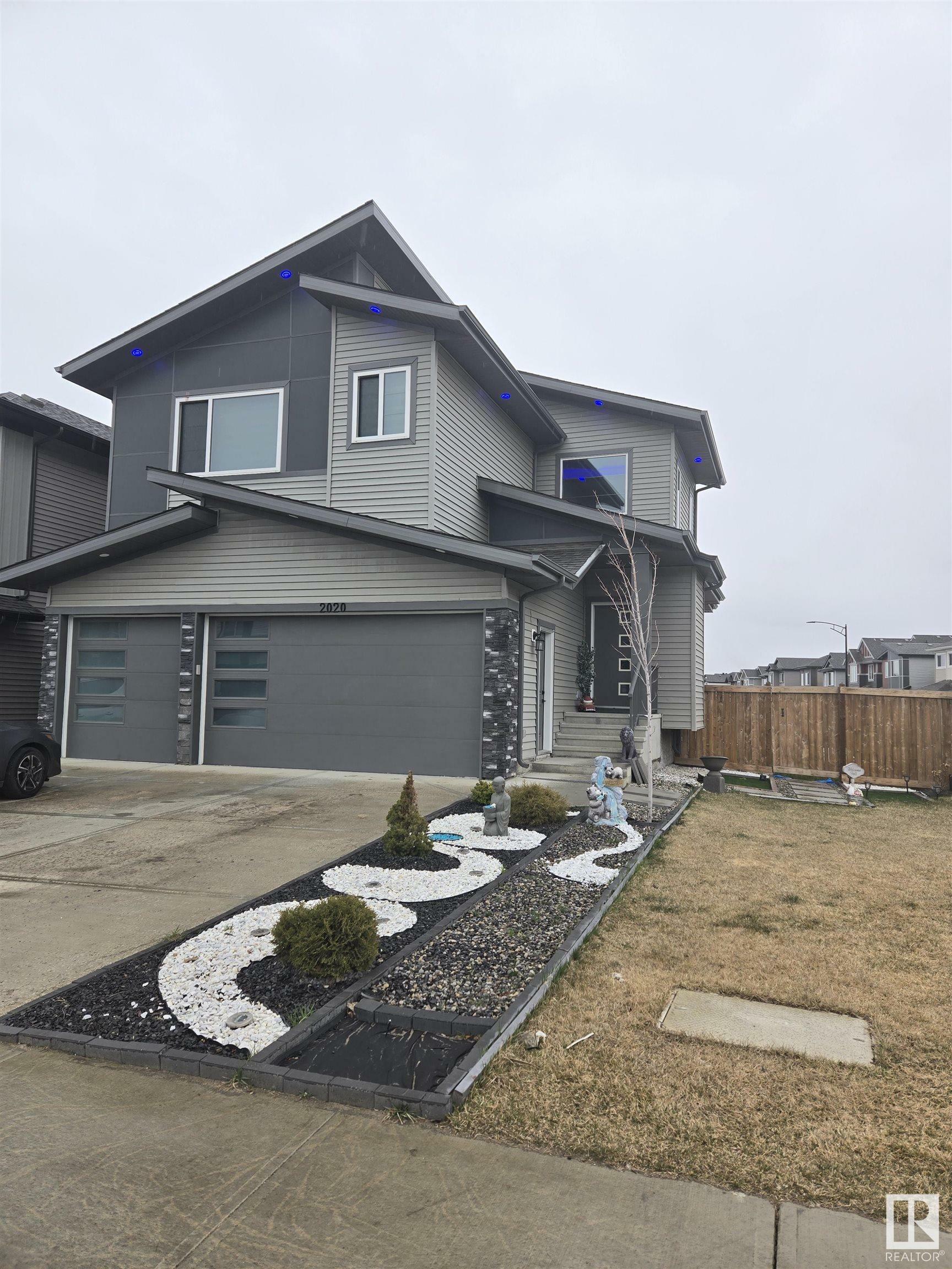 Property Photo: 2020 13 Avenue NW AB T6T 2M7