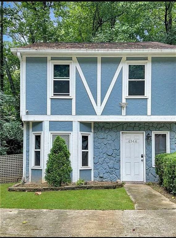 Property Photo: 4544 Coopers Creek SE GA 30082