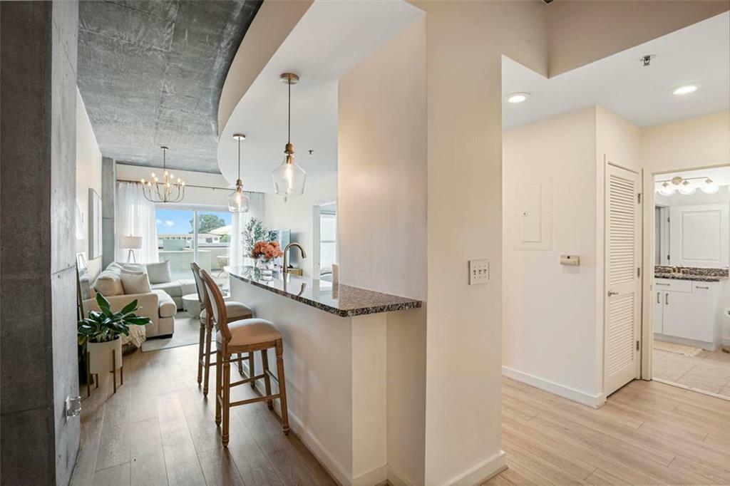 Property Photo:  250 Pharr Road NE 212  GA 30305 