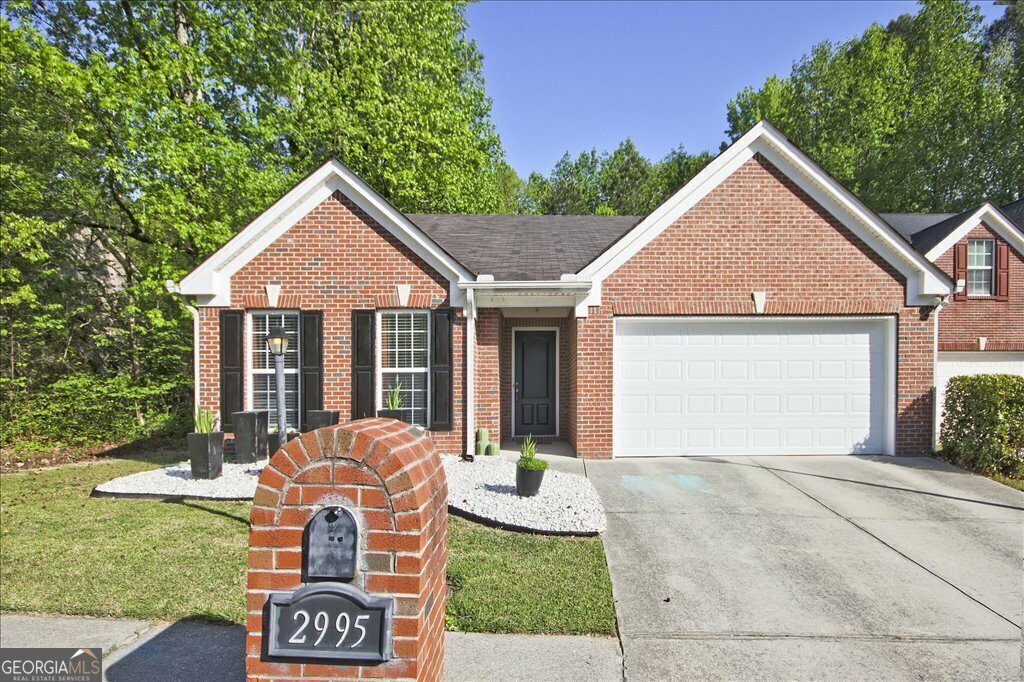 Property Photo: 2995 Ashly Woods Court GA 30078