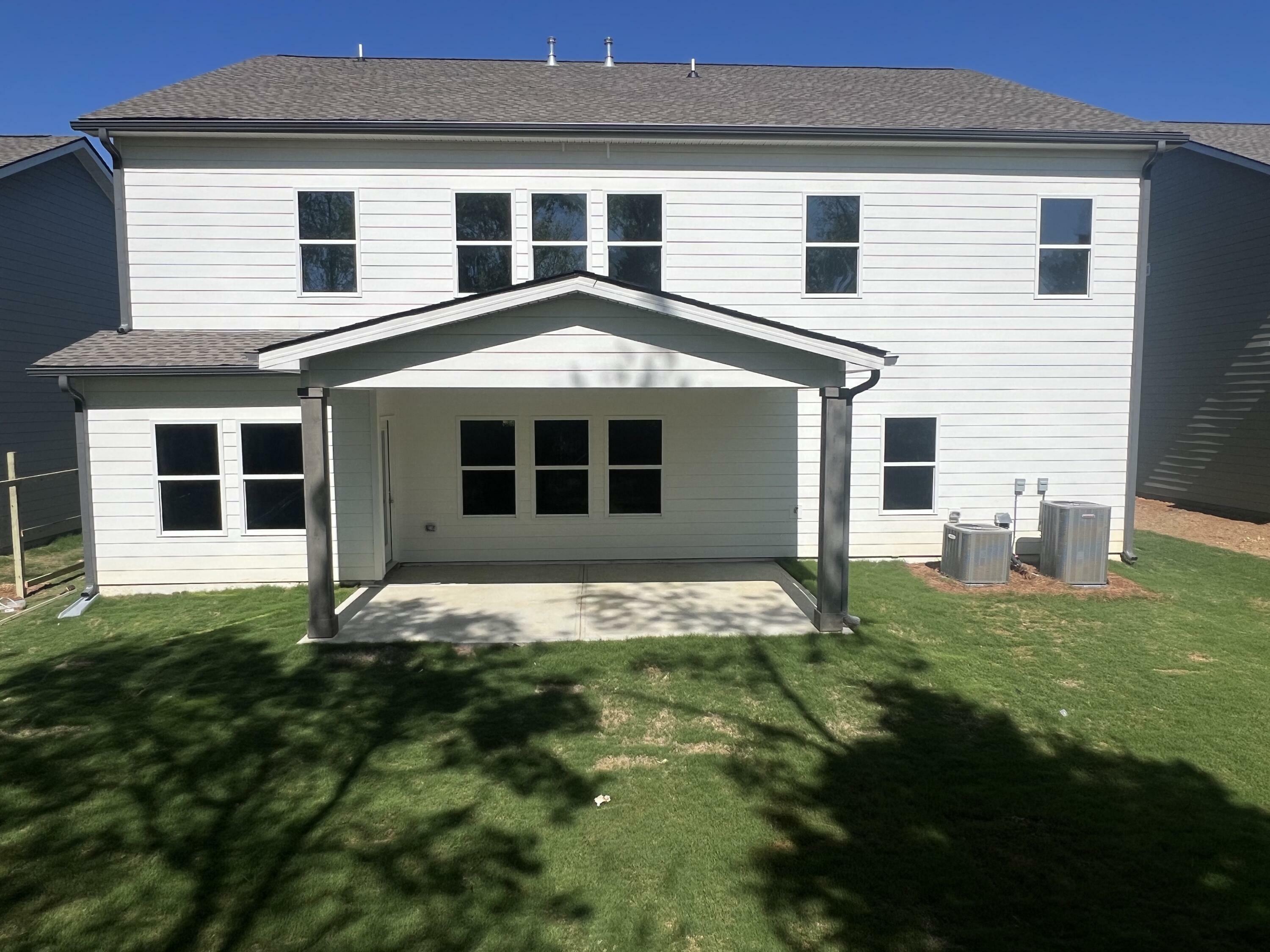 Property Photo: 1596 Firelight Way TN 37363