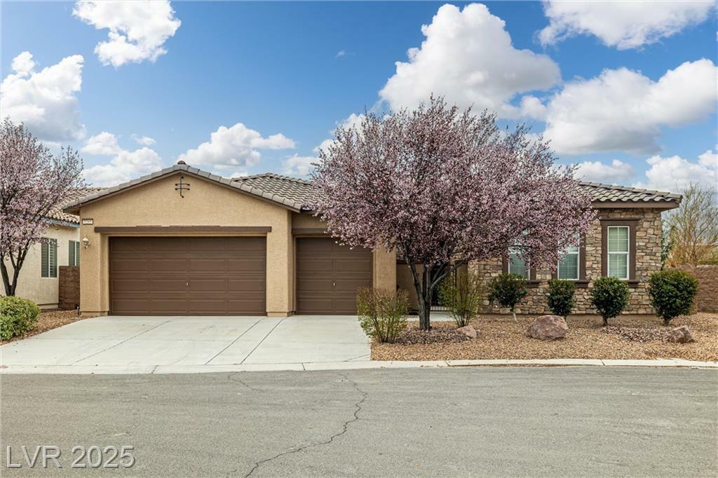 Property Photo:  5265 Lucca Lane  NV 89061 