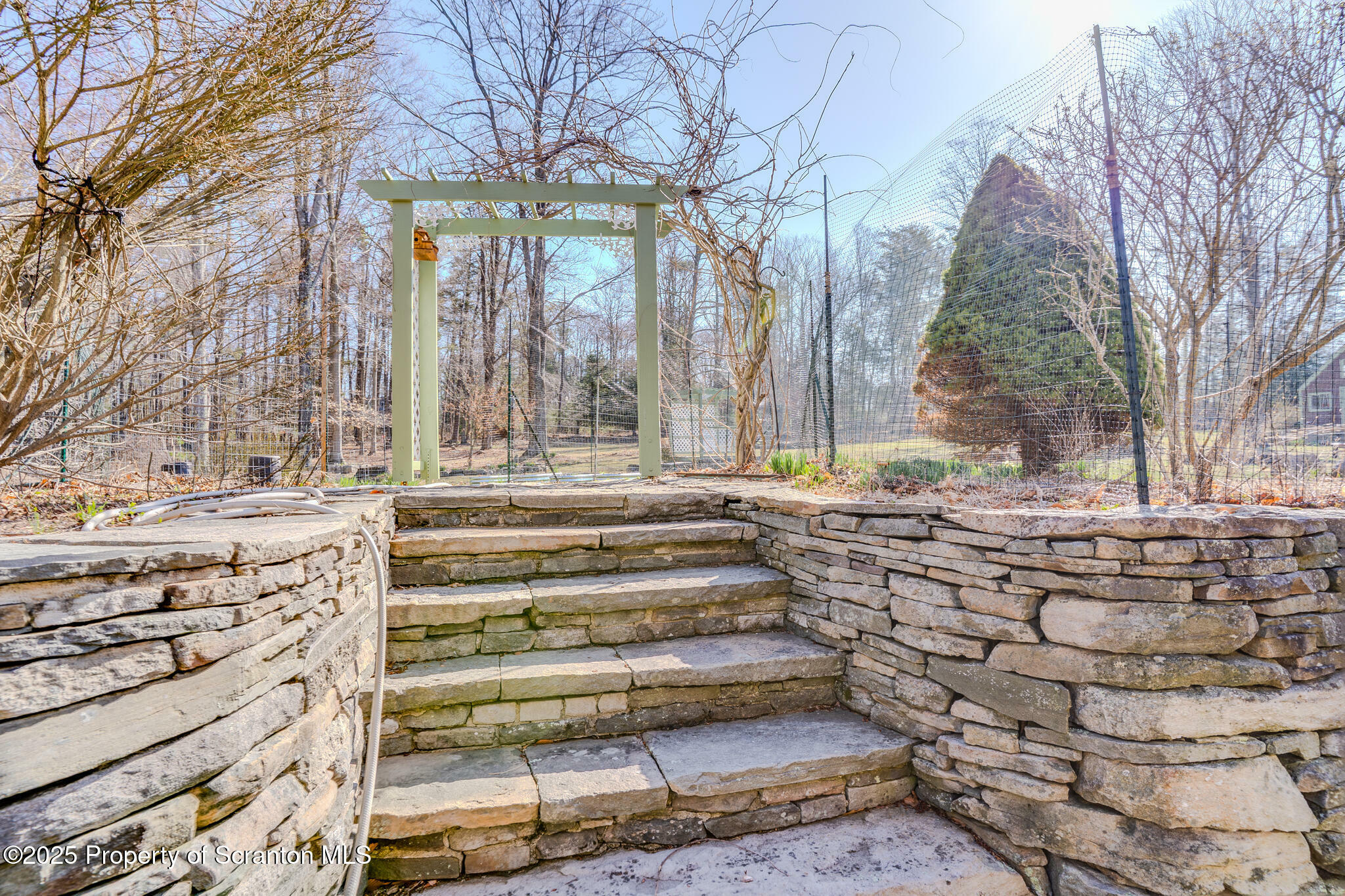 Property Photo: 125 Frances Lane PA 18426