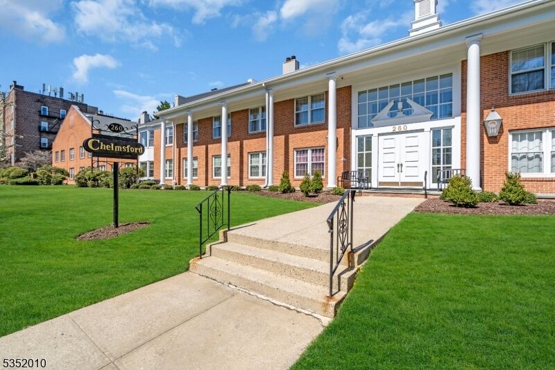 Property Photo: 260 Prospect Street, Unit 21 NJ 07090