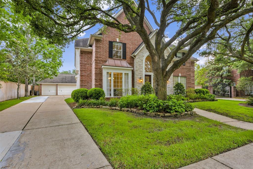 Property Photo: 12543 Cherry Creek Bend Lane TX 77041