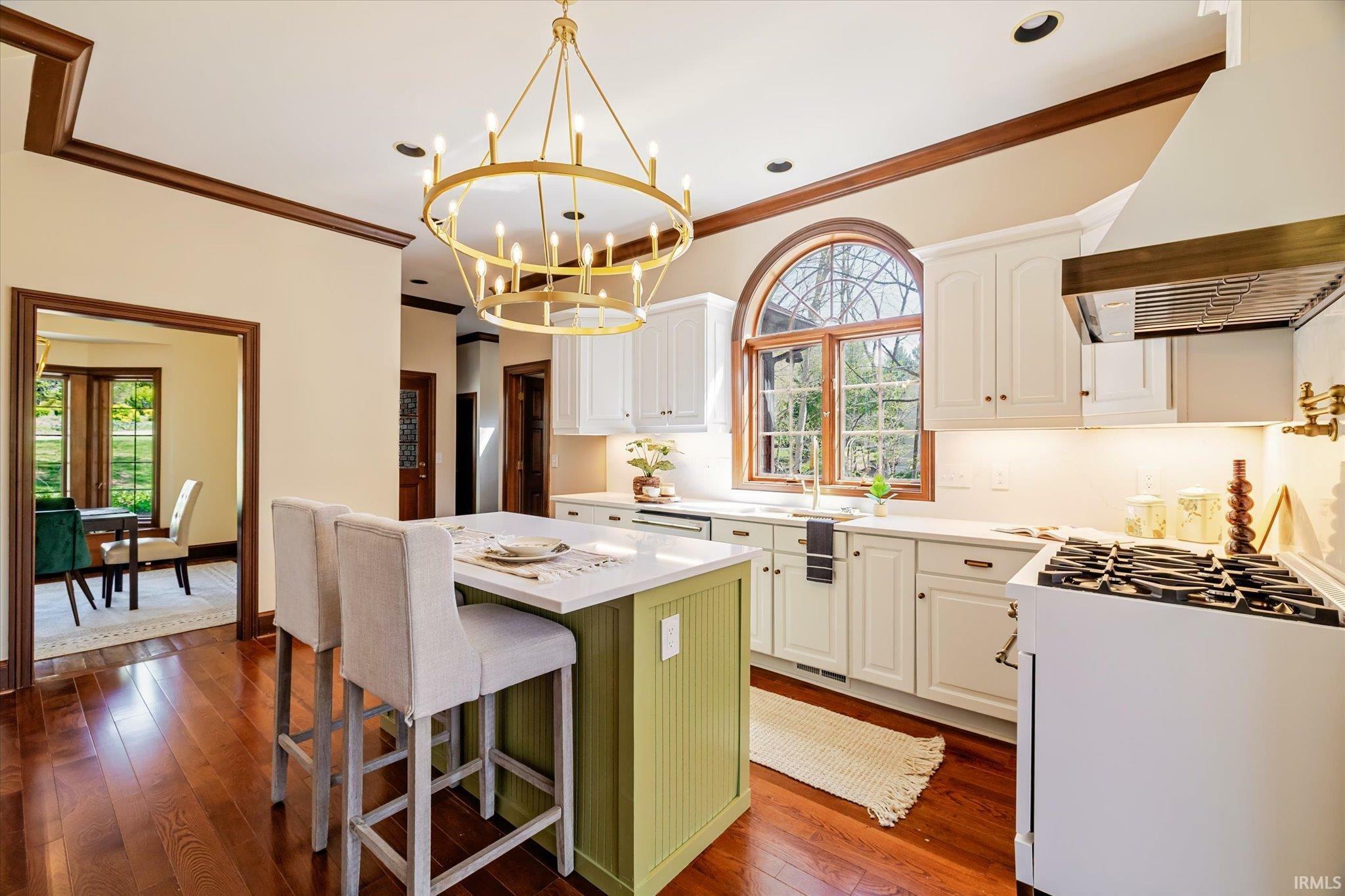 Property Photo: 3712 E Devonshire Lane IN 47408