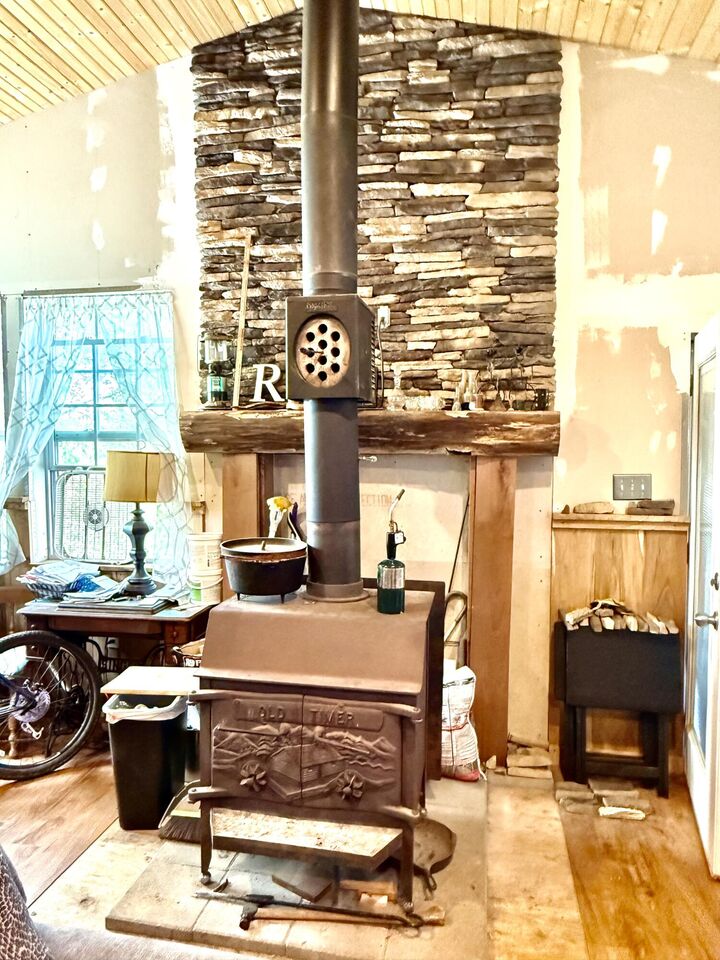 Property Photo:  470 Cedar Bluff Road  KY 42633 