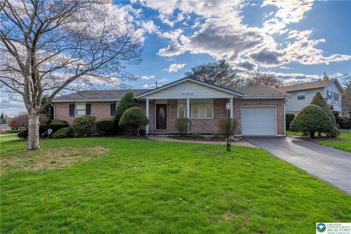 1158 Lark Drive  Bethlehem City PA 18017 photo