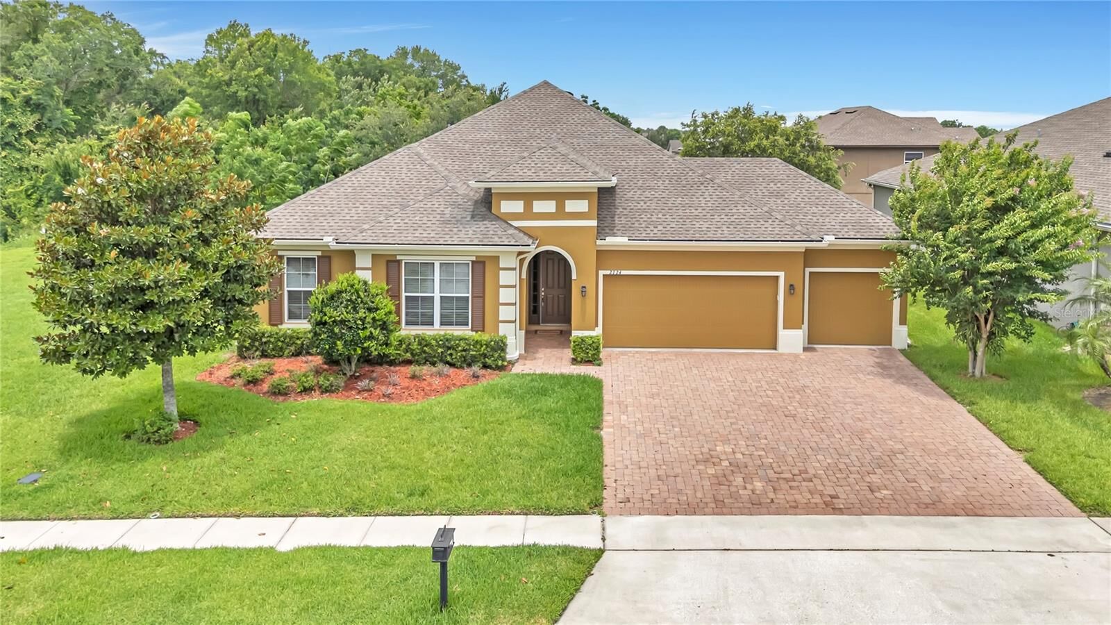 Property Photo:  2724 Westyn Cove Lane  FL 34761 