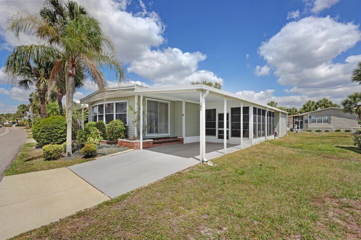 Property Photo:  2100 Kings Highway 182  FL 33980 