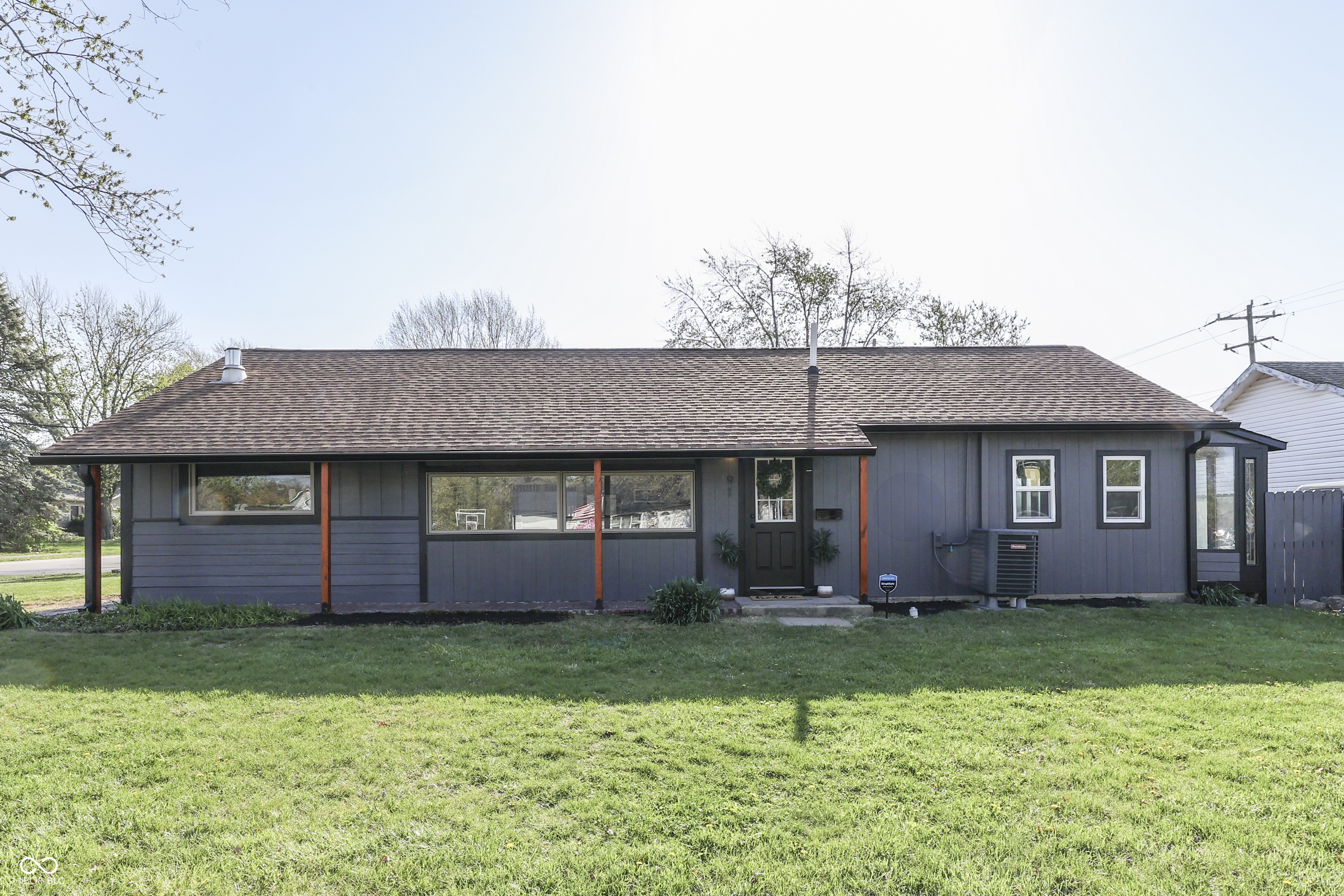 Property Photo: 91 Crestview Drive IN 46143