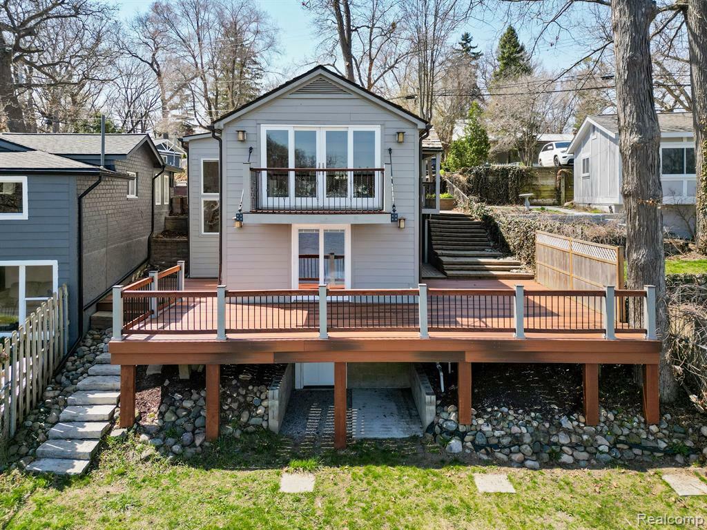 Property Photo: 561 Bellevue Avenue MI 48362 2714