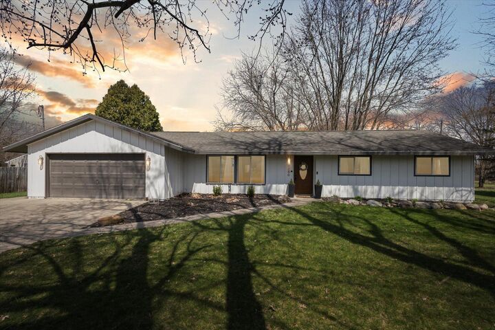 9240 Cady Road  Jackson MI 49201 photo