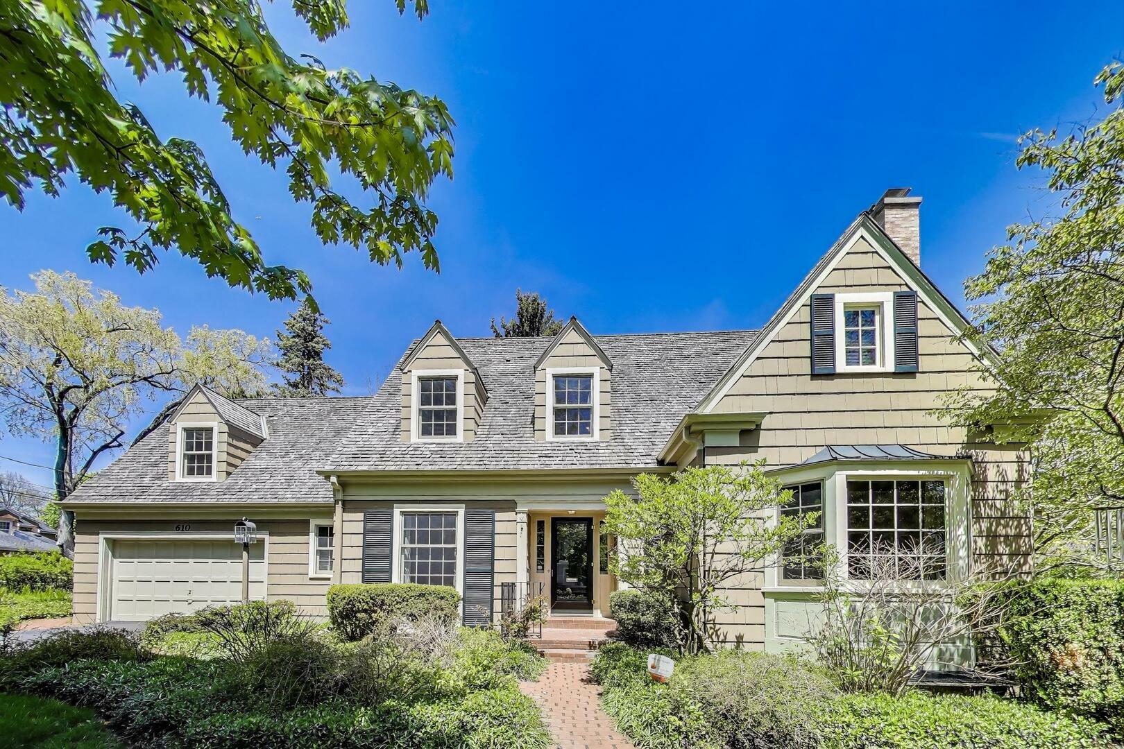 610 E Fairview Street  Arlington Heights IL 60005 photo
