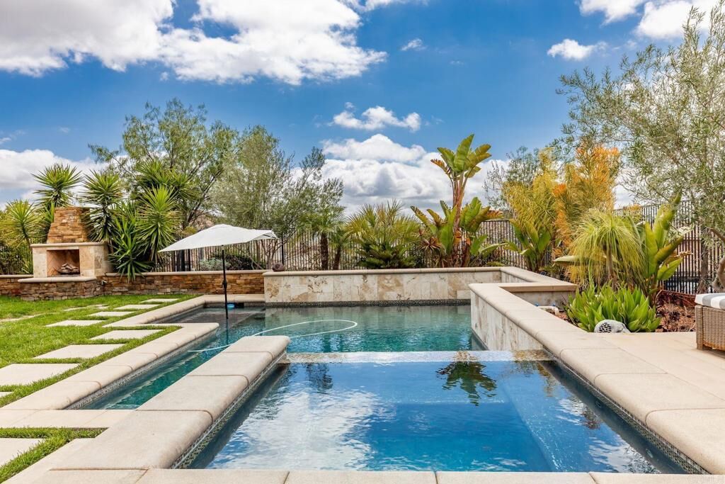 Property Photo: 25111 Cedar Ridge Court CA 92595