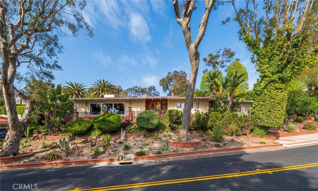 Property Photo: 3225 Paseo Del Campo CA 90274
