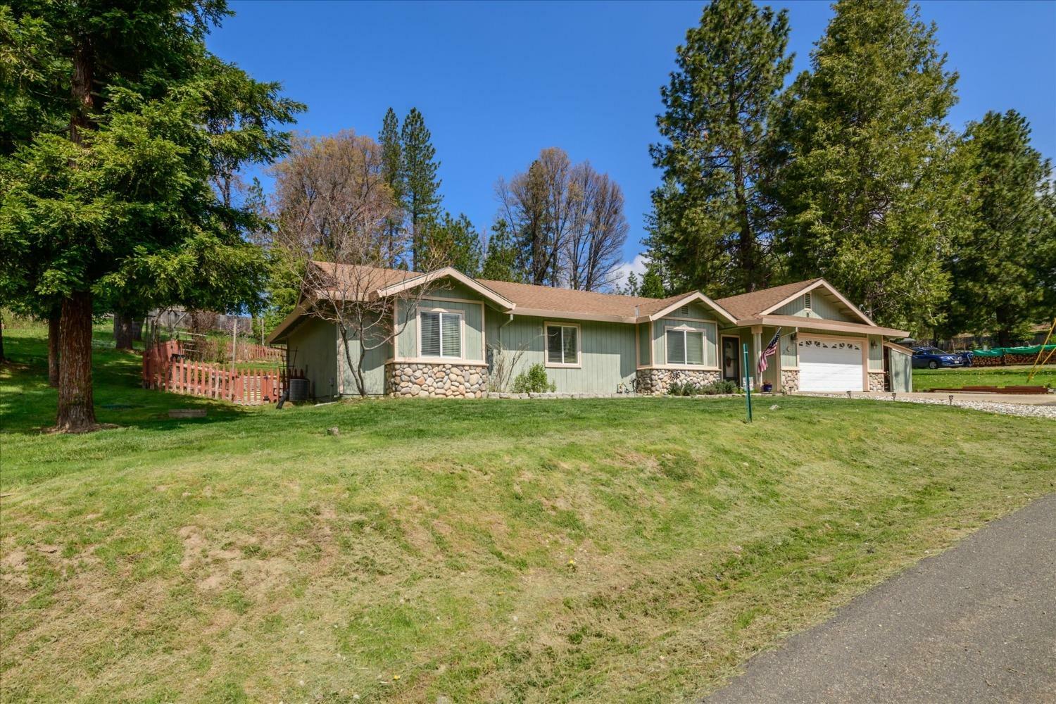 Property Photo:  5012 Meadow Glen Drive  CA 95636 