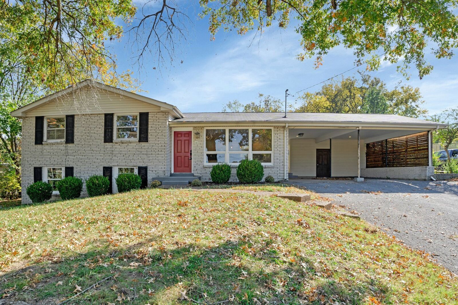 Property Photo:  5124 Edmondson Pike  TN 37211 