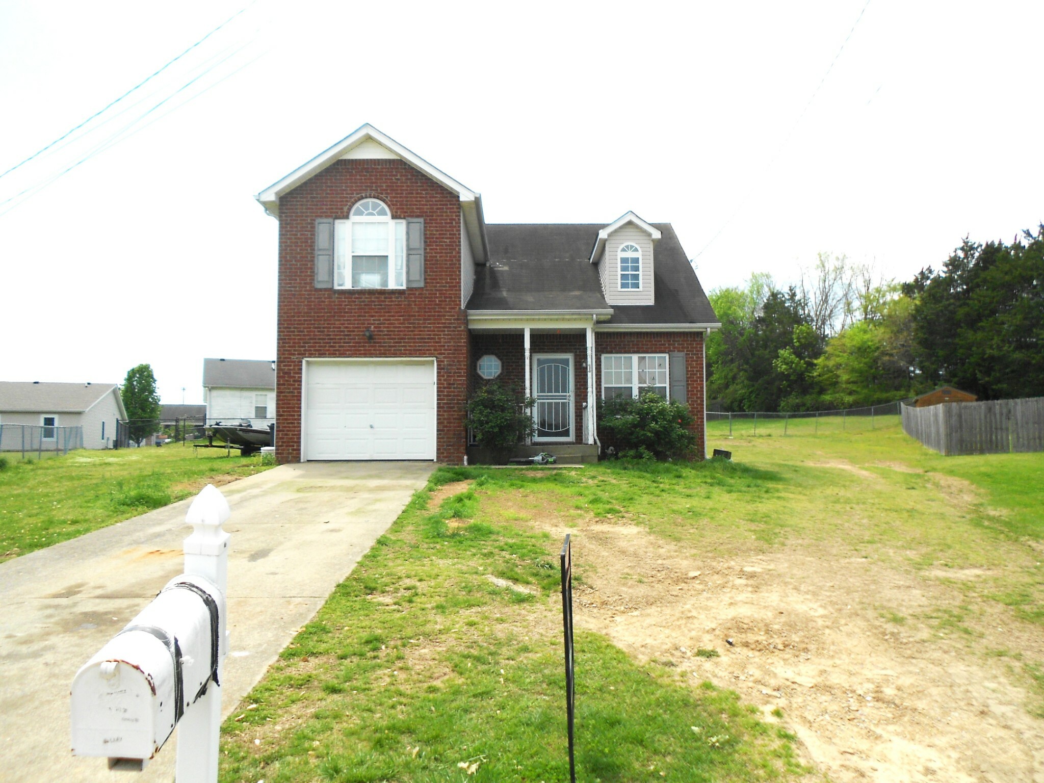 707 Fruitland Ct  La Vergne TN 37086 photo
