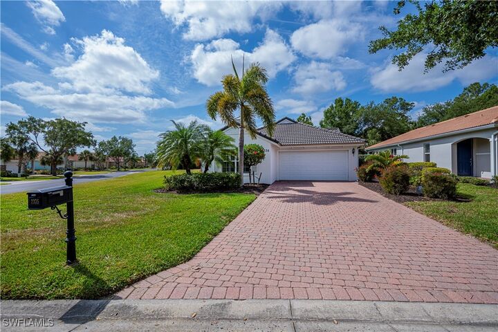 Property Photo:  2335 Summersweet Drive  FL 33920 