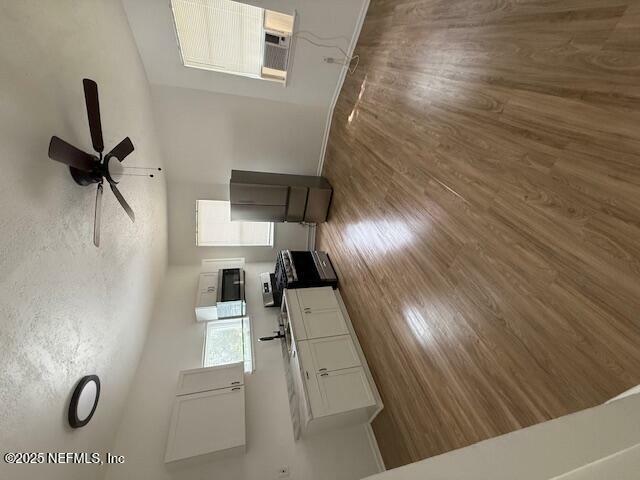 135 E 17th Street 4  Jacksonville FL 32206 photo