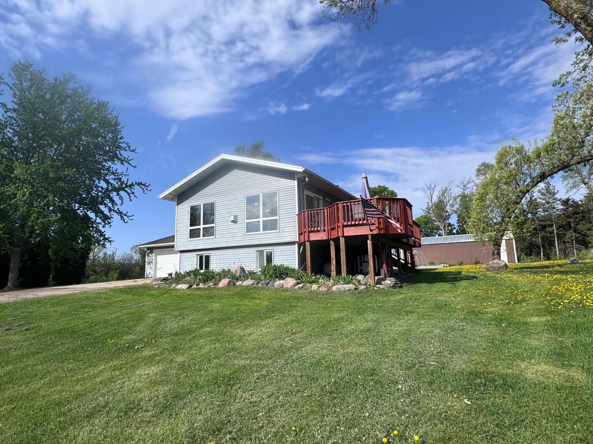 Property Photo: 918 W Division Street MN 56531
